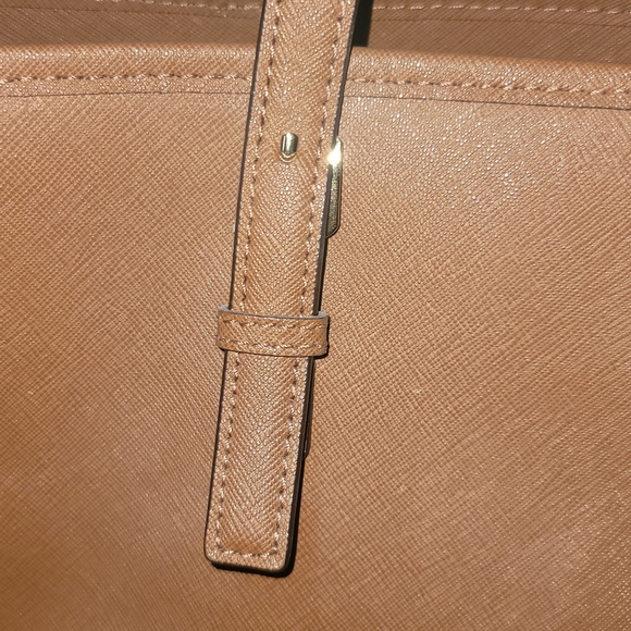 Michael Kors bag, purse, computer tote, carry on - Picture 5 of 9